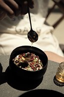 KYMĀNI Boutique Hotel & Suites