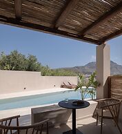 KYMĀNI Boutique Hotel & Suites