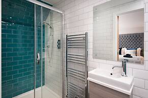 Mill House - self catering sleeps 10