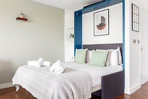 The Hackney Studio Penthouse