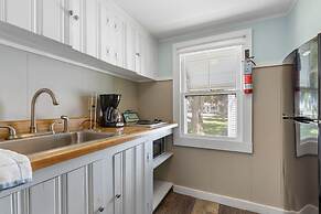 The Beaches Guest Rooms and Cottages