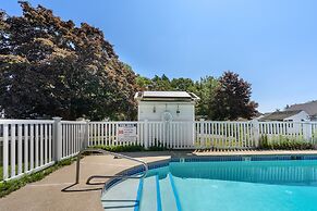 The Beaches Guest Rooms and Cottages