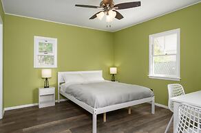 The Beaches Guest Rooms and Cottages