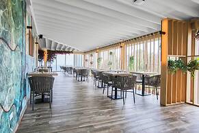 St George's Club Hotel