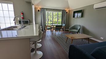 St George's Club Hotel