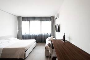 Alkamuri Posh Hotel Spa - 104 Suite Deluxe