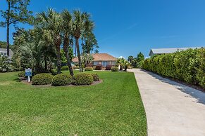 Bayshore Breeze S 31 Bayshore Dr