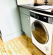 2-bed Apartment in Portobello