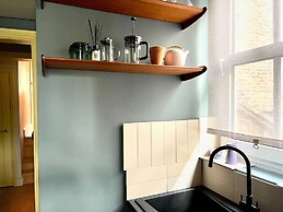 2-bed Apartment in Portobello