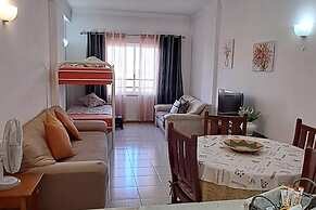Remarkable 1 Bedroom Apartment Costa da Caparica