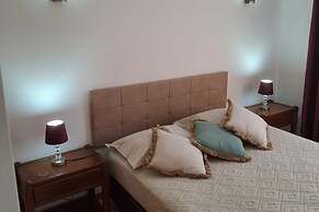 Remarkable 1 Bedroom Apartment Costa da Caparica