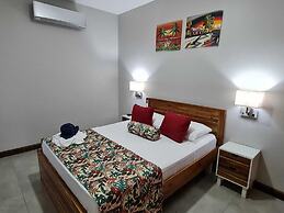 Ballena Paradise Aparta Hotel