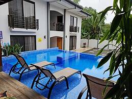 Ballena Paradise Aparta Hotel