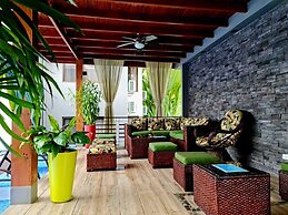 Ballena Paradise Aparta Hotel