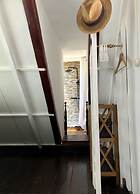 Captivating Studio Apartment in Mexilhoeira Grande