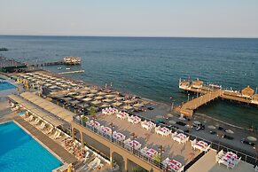 Perre La Mer Hotel Resort & Spa