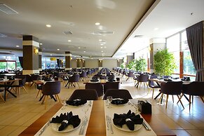 Perre La Mer Hotel Resort & Spa