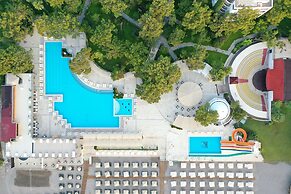 Perre La Mer Hotel Resort & Spa