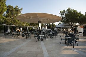 Perre La Mer Hotel Resort & Spa