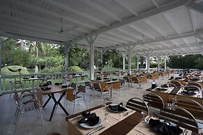 Perre La Mer Hotel Resort & Spa