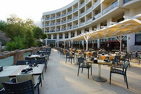 Perre La Mer Hotel Resort & Spa