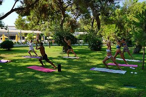 Perre La Mer Hotel Resort & Spa