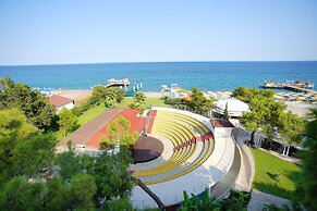 Perre La Mer Hotel Resort & Spa