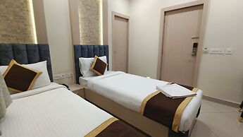 The Panash Hotel & Banquets