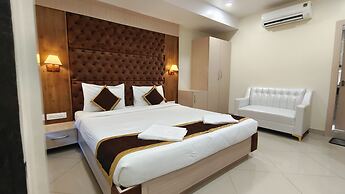 The Panash Hotel & Banquets