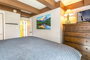 009 Vail International 2 Bedroom Condo by RedAwning