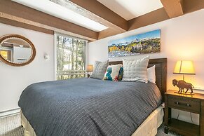 009 Vail International 2 Bedroom Condo by RedAwning