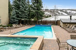 009 Vail International 2 Bedroom Condo by RedAwning