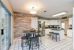 Coastal Retreat 3 Bedroom Home by RedAwning