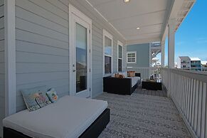 Latitude Adjustment 4 Bedroom Home by RedAwning