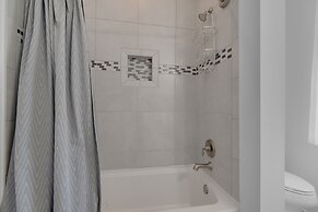 Latitude Adjustment 4 Bedroom Home by RedAwning