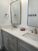 Island Escape 5 Bedroom Home by RedAwning