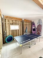 Island Escape 5 Bedroom Home by RedAwning