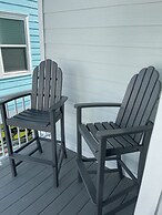 Island Escape 5 Bedroom Home by RedAwning