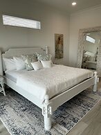 Island Escape 5 Bedroom Home by RedAwning