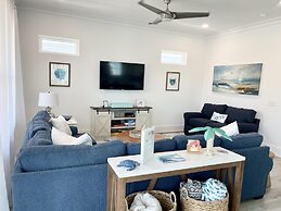 Island Escape 5 Bedroom Home by RedAwning