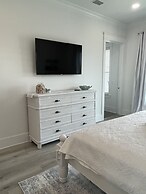 Island Escape 5 Bedroom Home by RedAwning