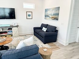 Island Escape 5 Bedroom Home by RedAwning