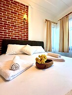 Saklı Konak Bozcaada