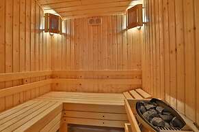 Luxurious Chalet near Pirin Golf Resort