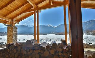 Luxurious Chalet near Pirin Golf Resort