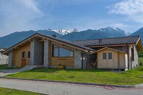 Luxurious Chalet near Pirin Golf Resort