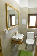 Luxurious Chalet near Pirin Golf Resort