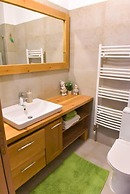 Luxurious Chalet near Pirin Golf Resort