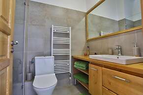 Luxurious Chalet near Pirin Golf Resort