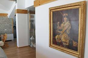 Luxurious Chalet near Pirin Golf Resort